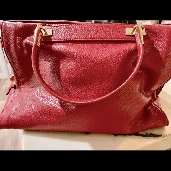 Eva Mendes- Raspberry Bag - Picture 6 of 12